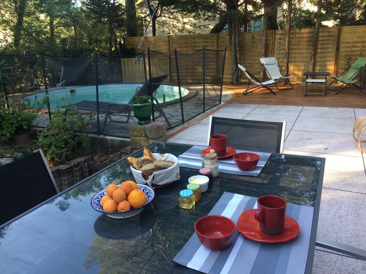 생타굴프 La Maison Blanche B&B 외부 사진